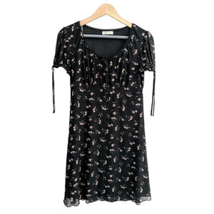 90s Y2K Inspired Ditzy Floral Feminine Romantic Garden Dress Size M